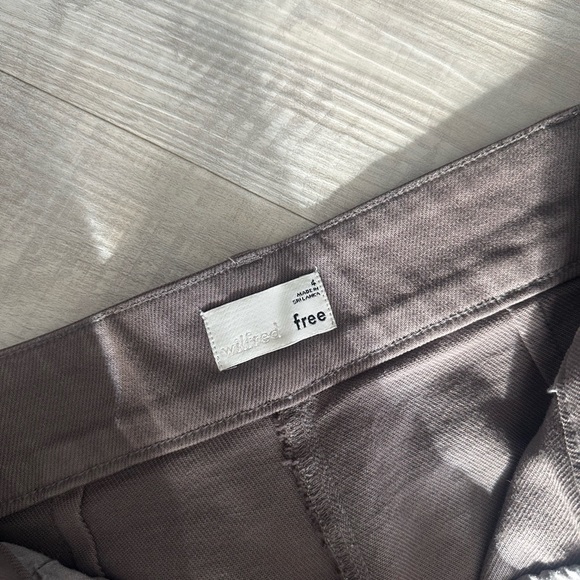 Modern cargo pants - Picture 2 of 2